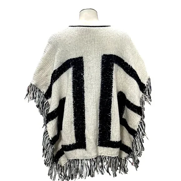 CCC Handcrafted Luxury Black White Poncho Geometric Design Fringe Knit Zip Up OS - Picture 3 of 9